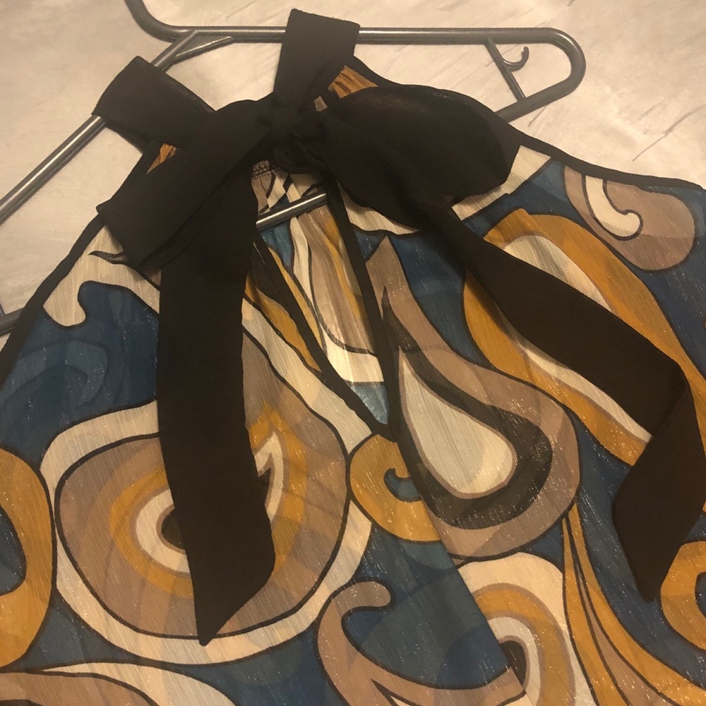 Dress - Picture 6 of 6